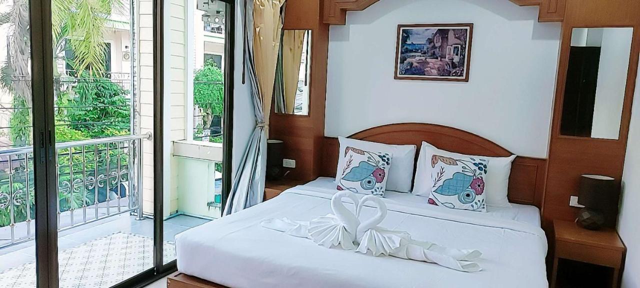 Ainny Residence Patong Esterno foto